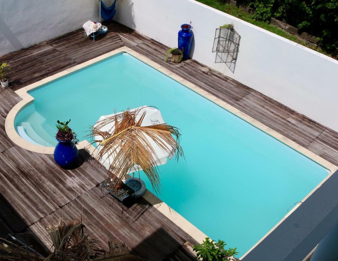 Bed & Breakfast 6 Suites Piscine Et Plage Pointe Faula Ле-Воклен Екстер'єр фото